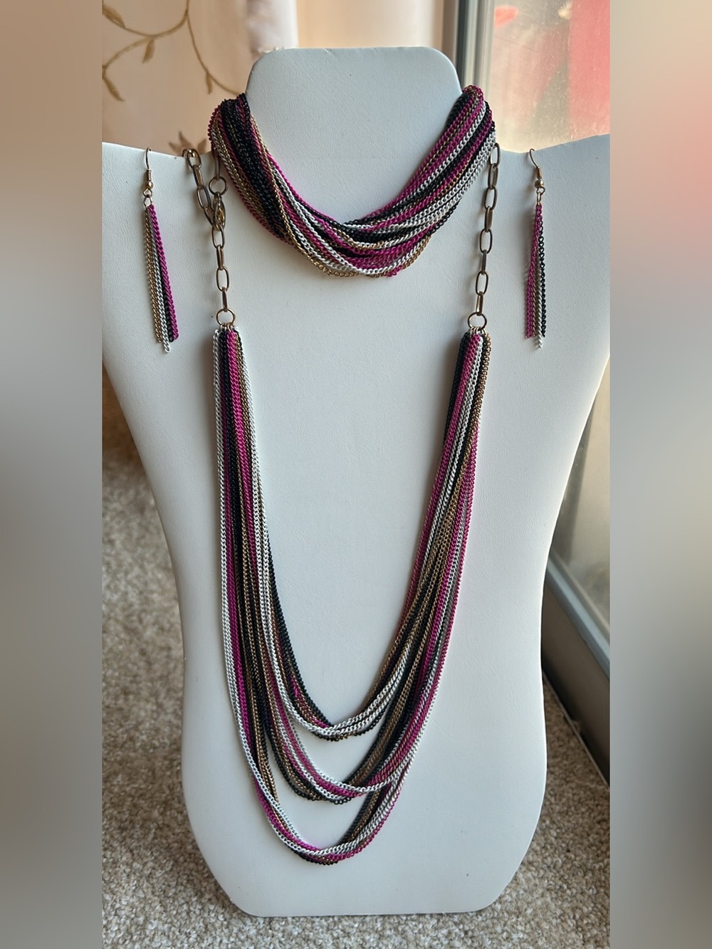 Layered Multi-Chain Necklace, Bracelet & Dangle Earrings in Pink, Black & Silver